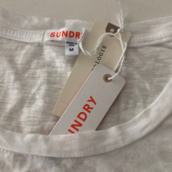 Anthro Sundry Je T'Aime Graphic Tee Size S - Picture 9 of 11